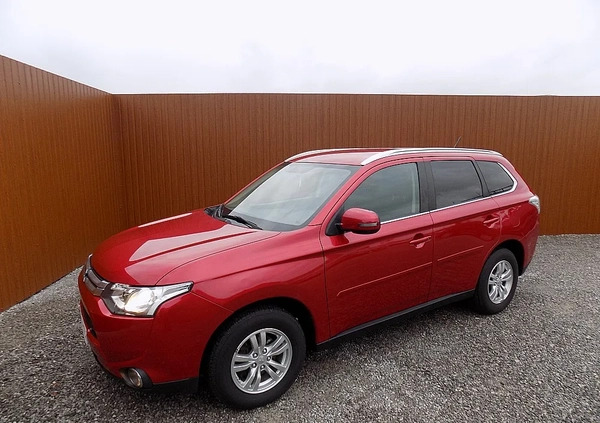 Mitsubishi Outlander cena 50900 przebieg: 134000, rok produkcji 2015 z Radzyń Podlaski małe 352